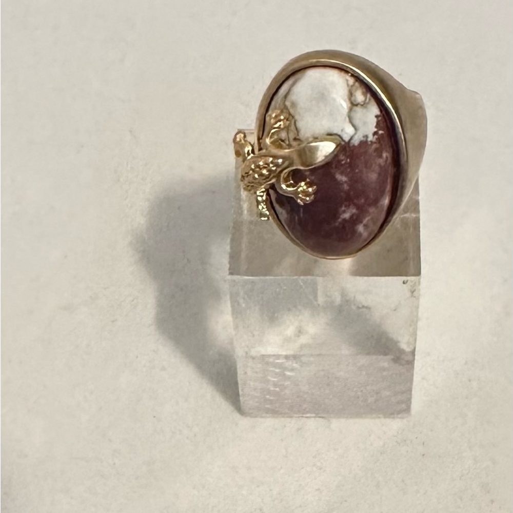 Vintage ring with lizard